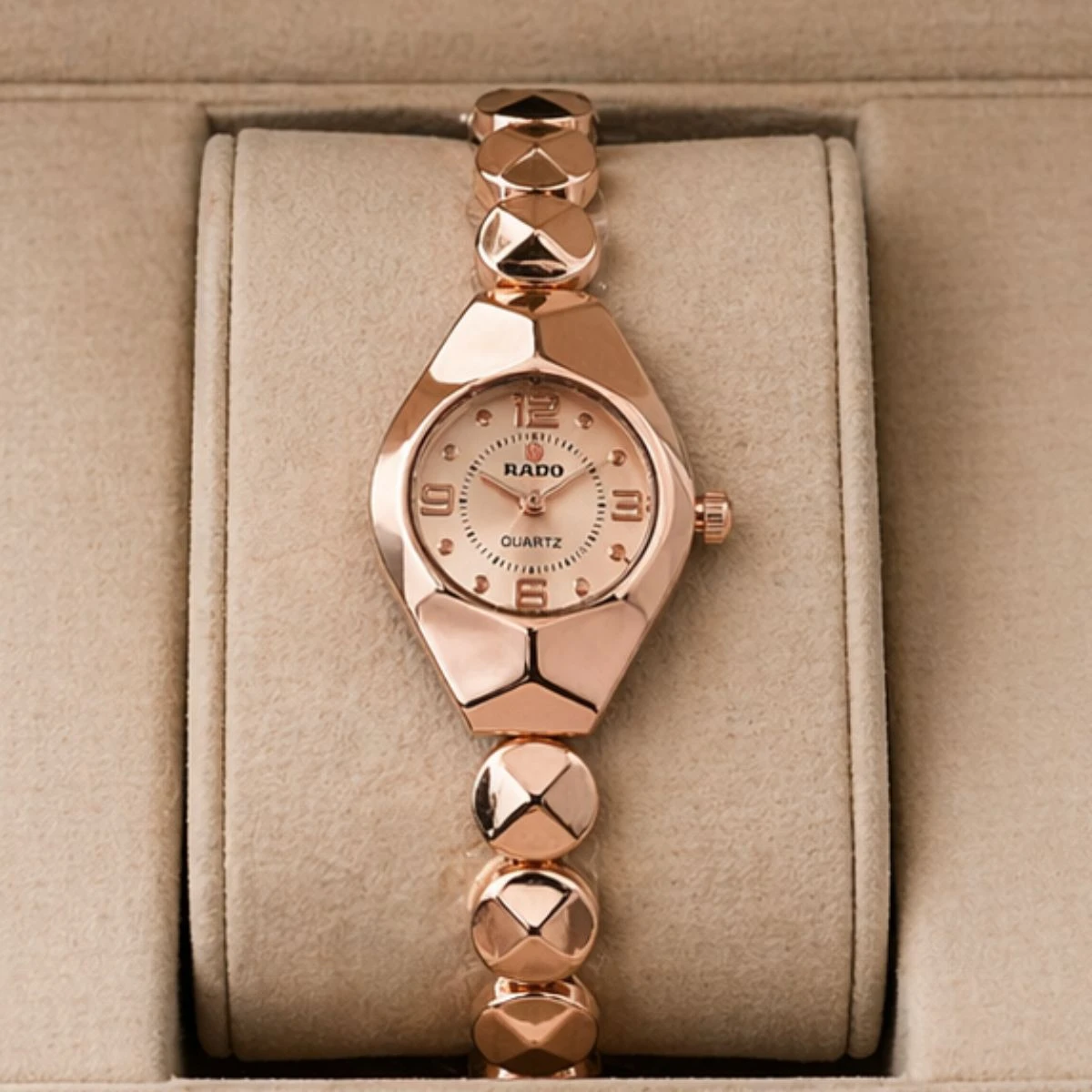 Luxury Ladis Watch Model 5590 Chain Rose Golden  Dial 12, .6 ,  Colour Watch Ladis