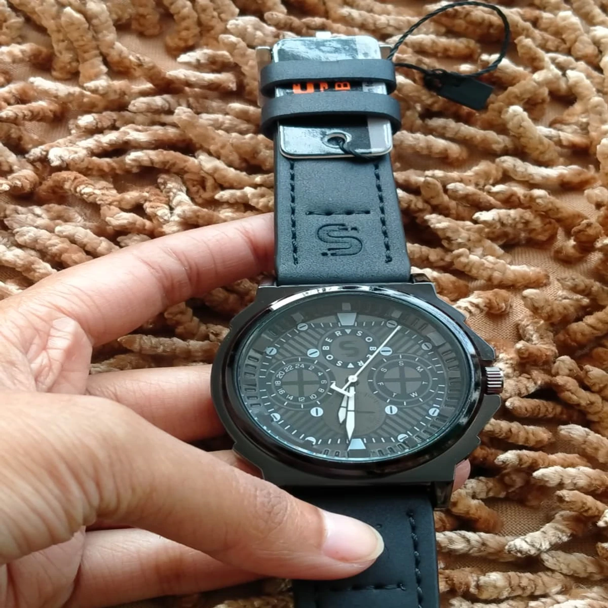 Sober Watch Model 990 Premium Watch Belt Black Dial Black Colour Watch For Man + এক পিস ব্যাটারি ফ্রি।