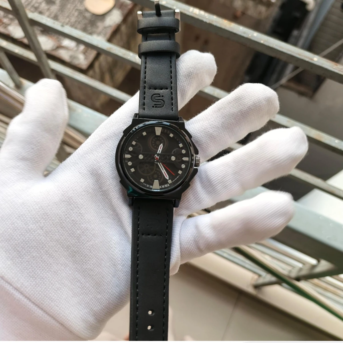 Sober Watch Model 980 Premium Watch Belt Black  Dial Black Colour Watch For Man + এক পিস ব্যাটারি ফ্রি।