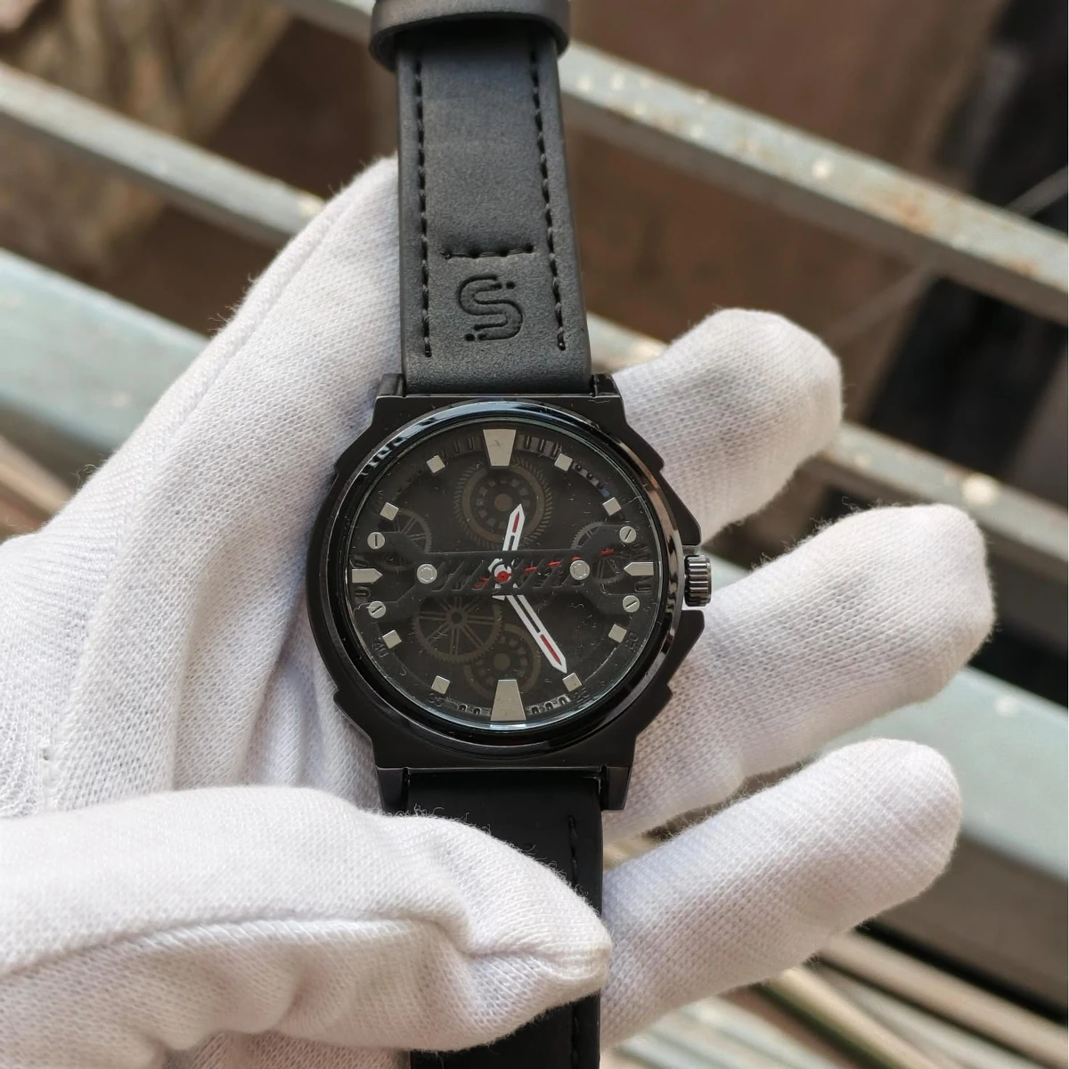 Sober Watch Model 980 Premium Watch Belt Black  Dial Black Colour Watch For Man + এক পিস ব্যাটারি ফ্রি।