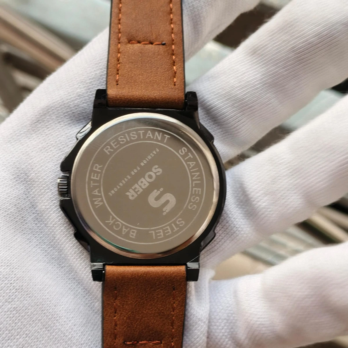 Sober Watch Model 980 Premium Watch Belt Brown Dial Black Colour Watch For Man + এক পিস ব্যাটারি ফ্রি।