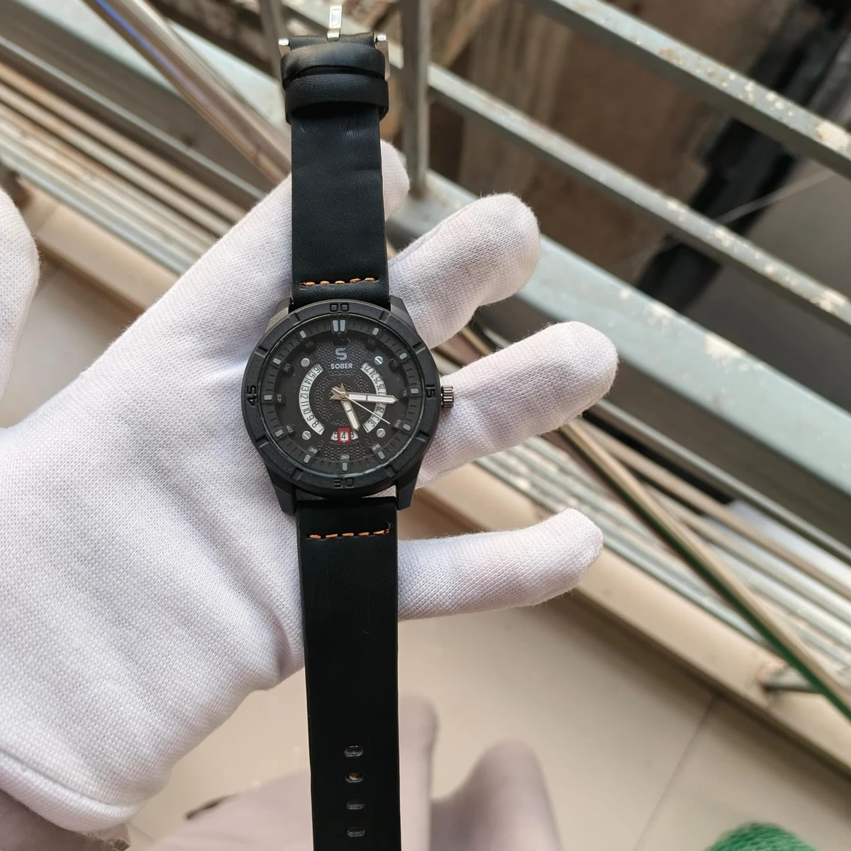 Sober Watch Model 995 Premium Watch Full Black Colour Watch For Man + এক পিস ব্যাটারি ফ্রি।