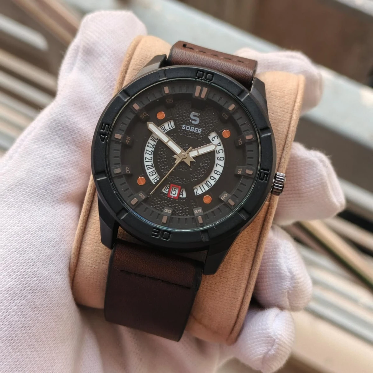 Sober Watch Model 995 Premium Watch Belt Coffee Dial Black Colour Watch For Man + এক পিস ব্যাটারি ফ্রি।