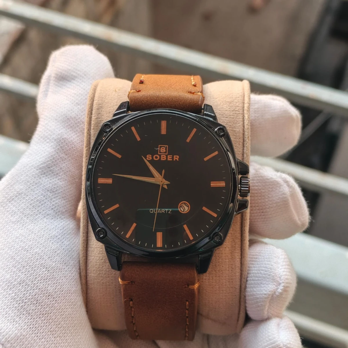 Sober Watch Model 985 Premium Watch Belt Brown Dial Black Colour Watch For Man + এক পিস ব্যাটারি ফ্রি।