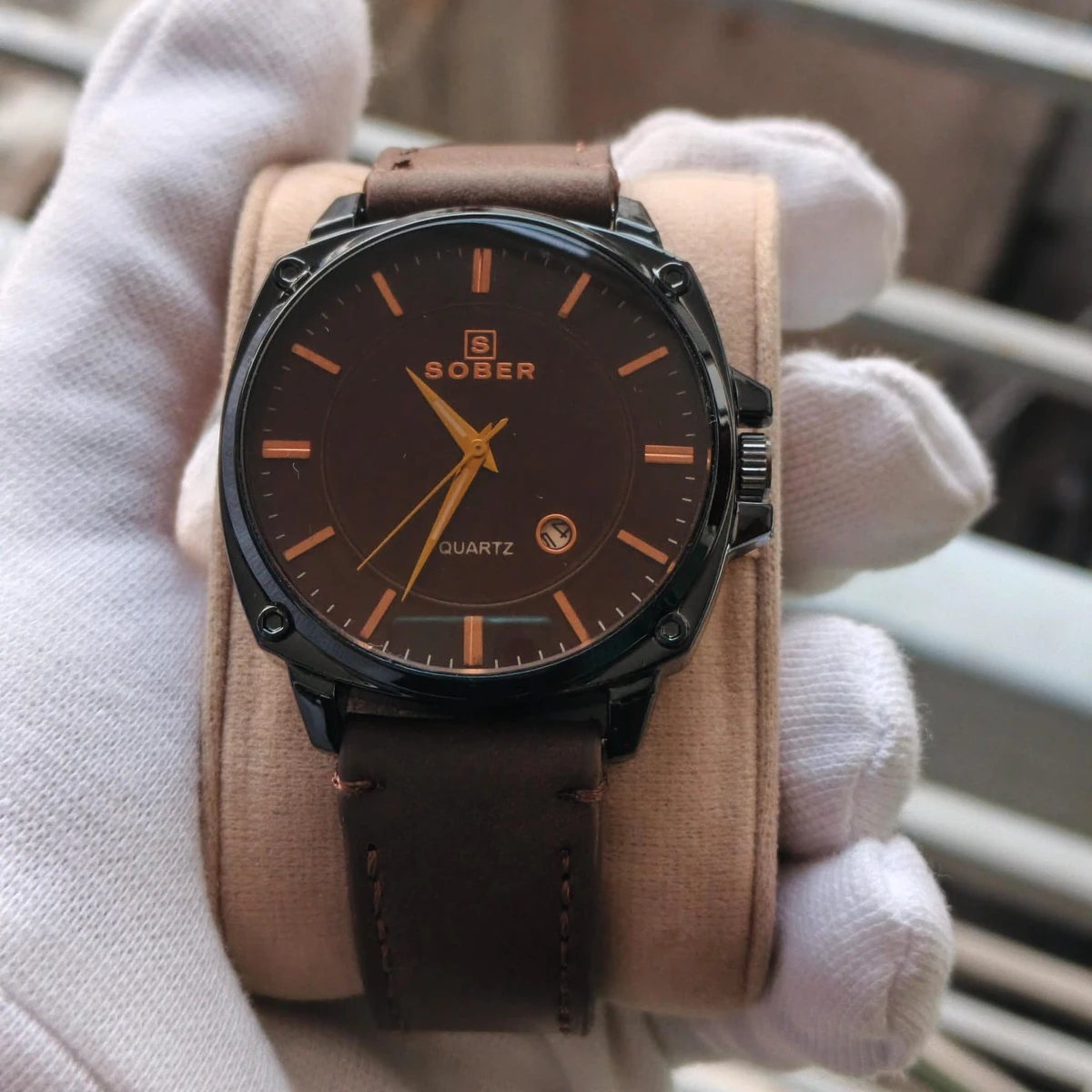 Sober Watch Model 985 Premium Watch Belt Coffe Dial Coffe Colour Watch For Man + এক পিস ব্যাটারি ফ্রি।