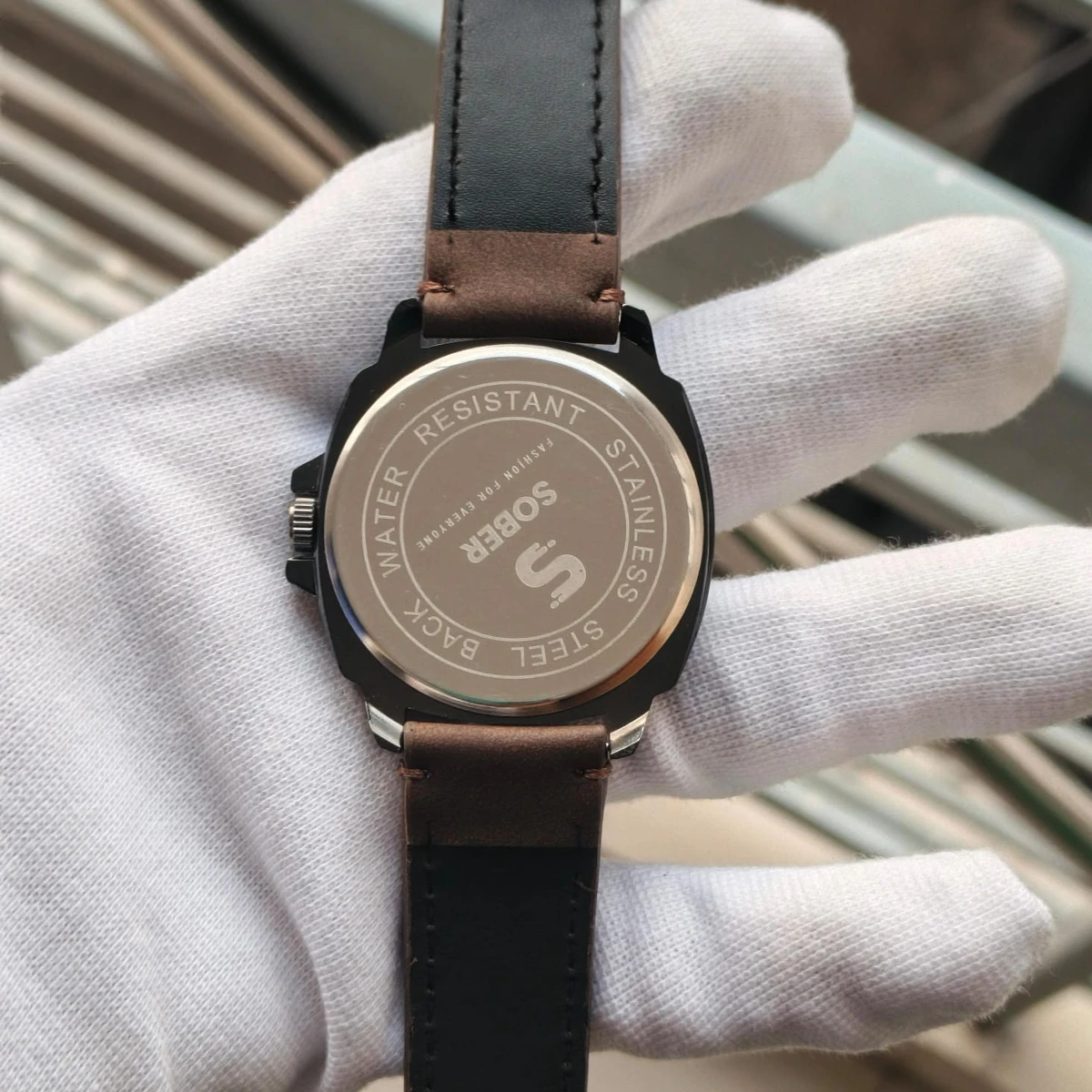 Sober Watch Model 985 Premium Watch Belt Coffe Dial Coffe Colour Watch For Man + এক পিস ব্যাটারি ফ্রি।