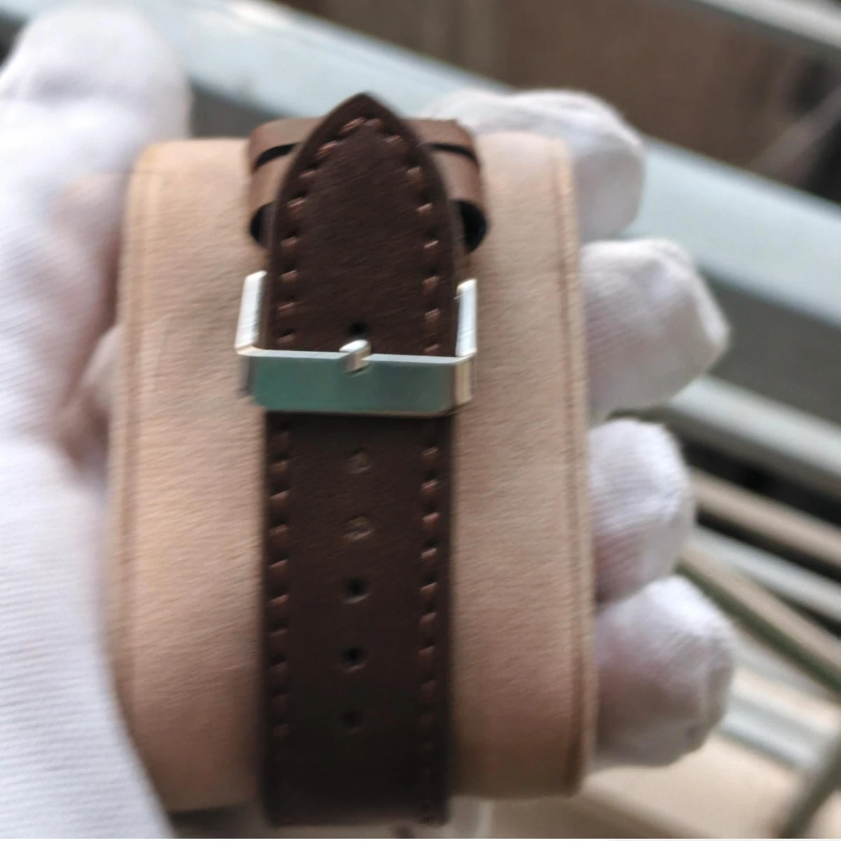 Sober Watch Model 985 Premium Watch Belt Coffe Dial Coffe Colour Watch For Man + এক পিস ব্যাটারি ফ্রি।