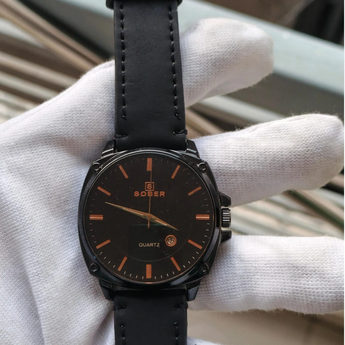 Sober Watch Model 985 Premium Watch Belt Black Dial Black Colour Watch For Man + এক পিস ব্যাটারি ফ্রি।