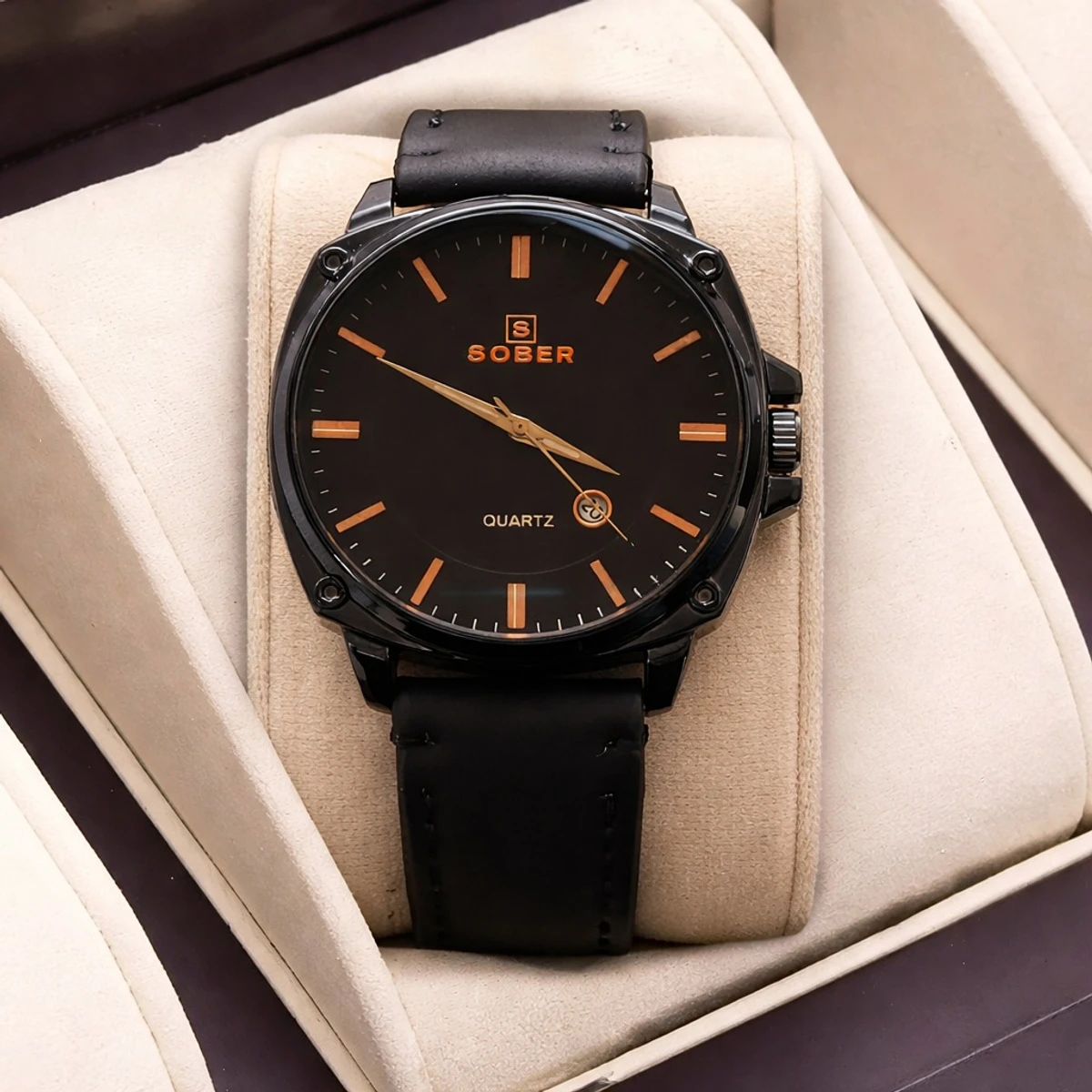 Sober Watch Model 985 Premium Watch Belt Black Dial Black Colour Watch For Man + এক পিস ব্যাটারি ফ্রি।